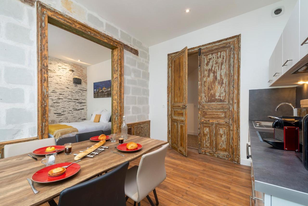 Appartements Lumineux Et Charmants En Coeur De Ville Angers Exterior foto